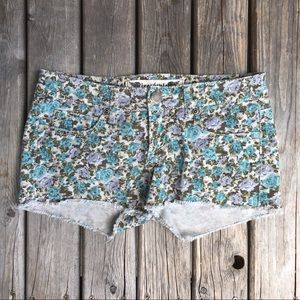 Freestyle Revolution Floral Print Jean Shorts Blue Rose Raw Hem Stretch Denim